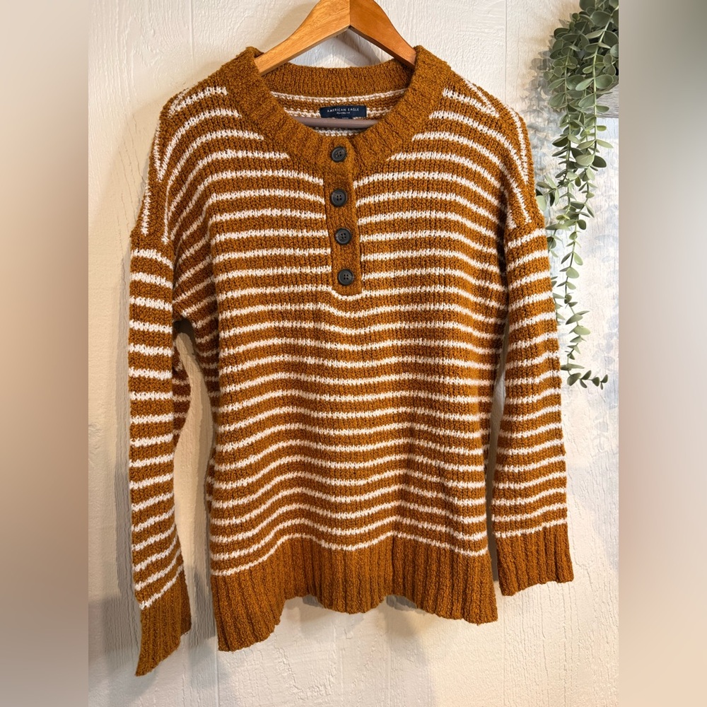 American Eagle Pullover - image 1